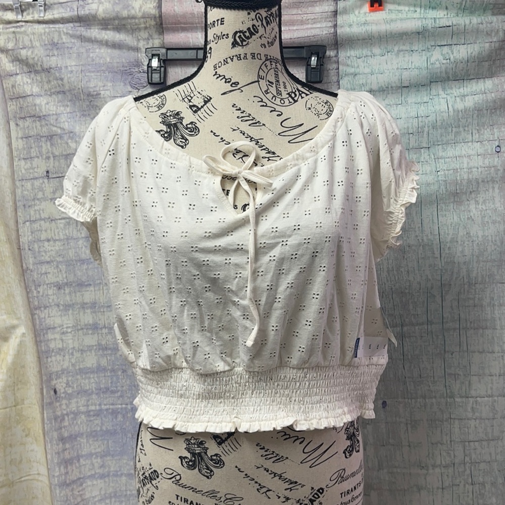 Brand new Arizona Jean CO Woman’s Top. XXL.